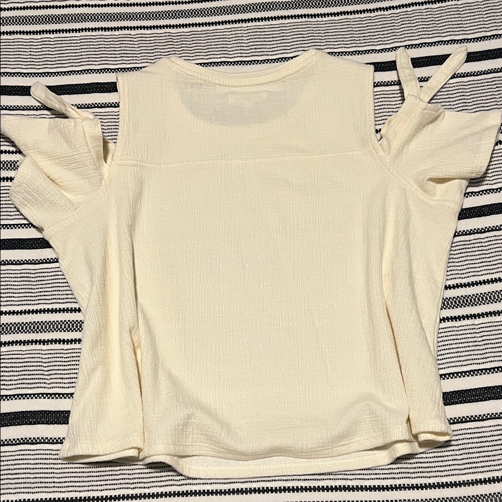 Cream Cold Shoulder Blouse - Picture 3 of 3
